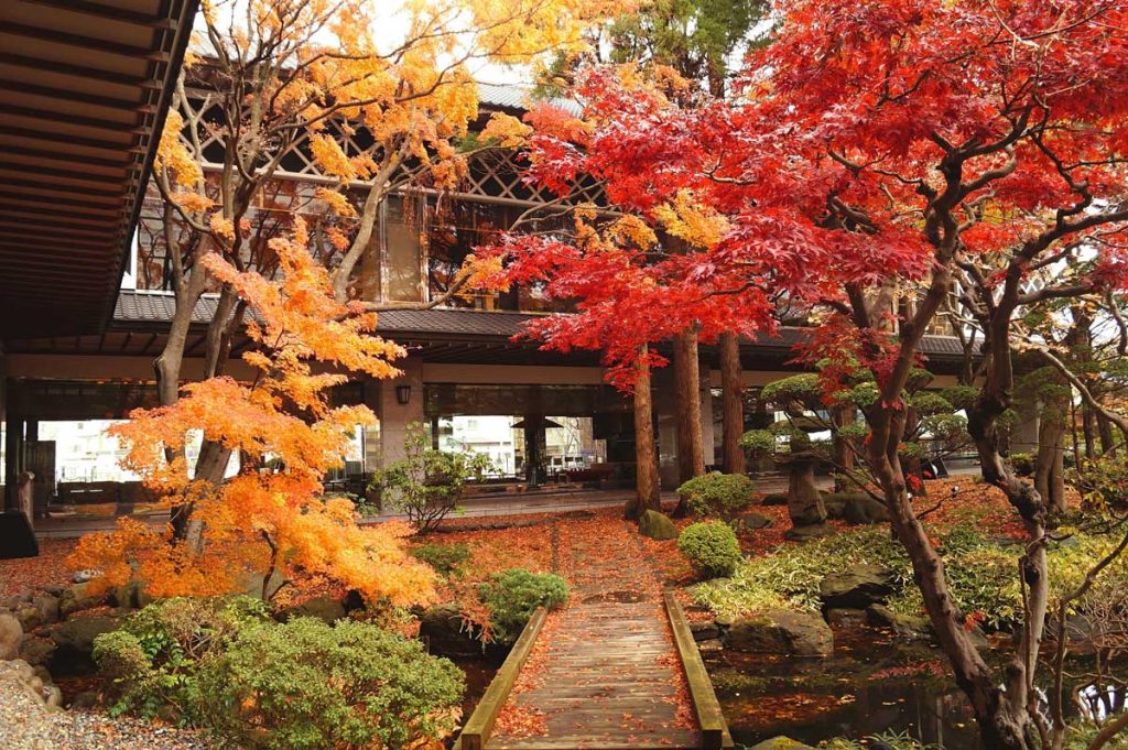 Read more about the article Yunokawa Onsen, Hakodate, Hokkaido｜Hot spring hotel boasting seafood cuisine｜HAKODATE Uminokaze