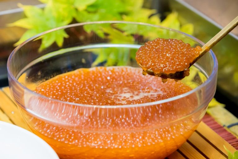 Dinner buffet salmon roe