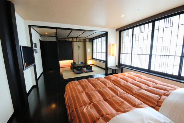 Deluxe Japanese/Western style room