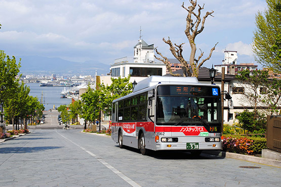 hakodatebus_main1-1.jpg