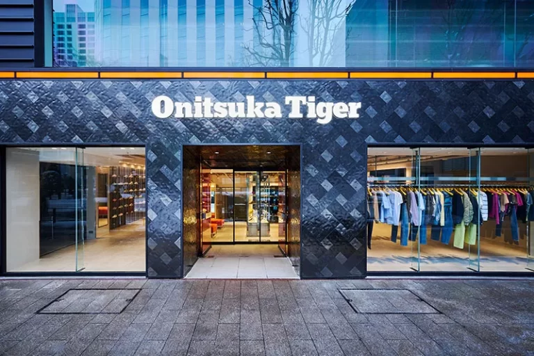 Onitsuka Tiger（1F）